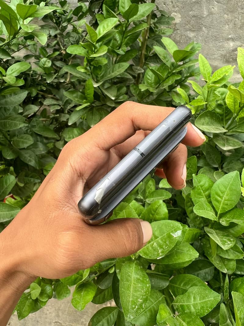 Google Pixel 7 5
