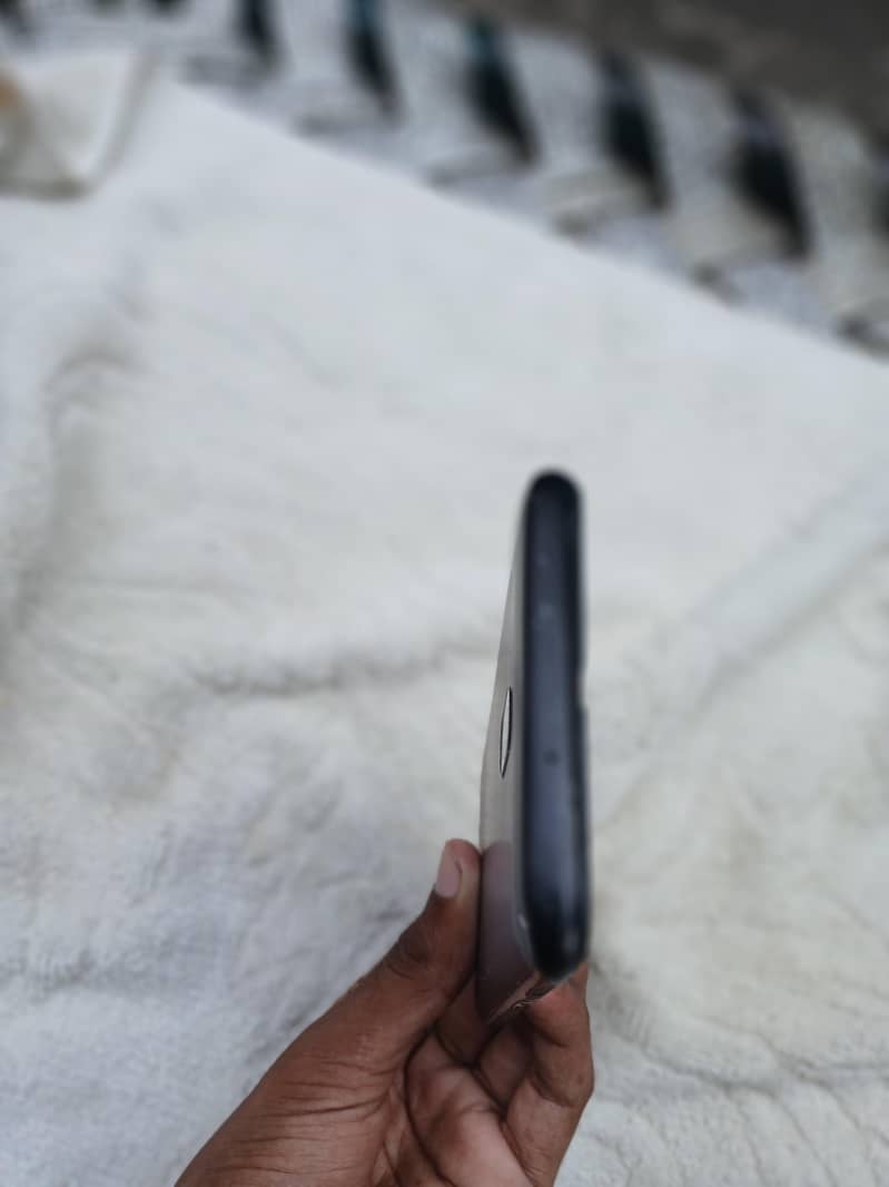 One Plus 6T 1