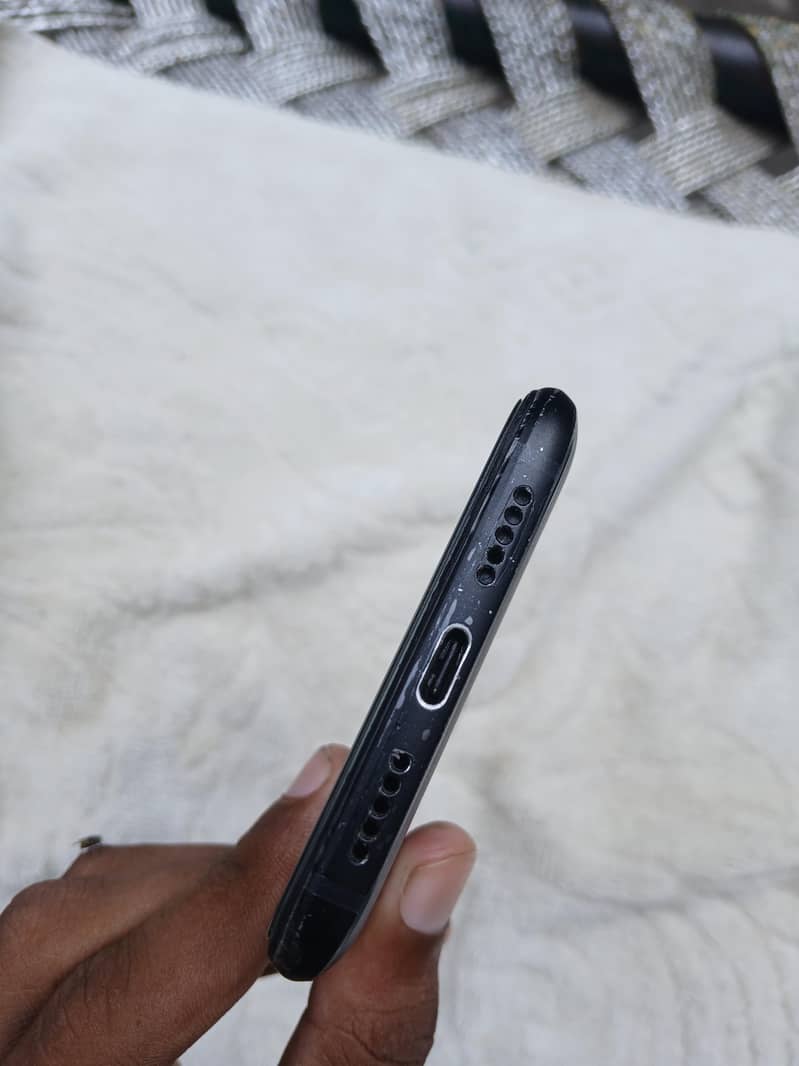 One Plus 6T 2