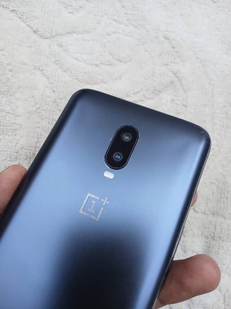 One Plus 6T 6