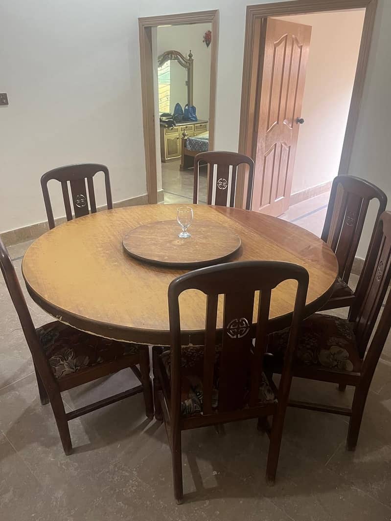 dining table 0