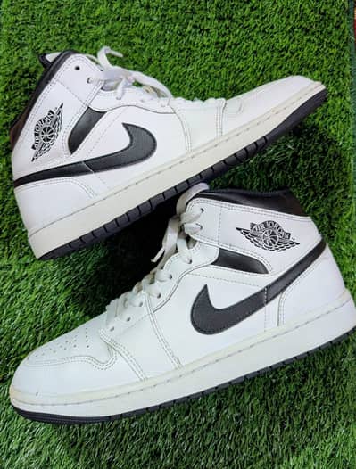 Nike Air Jordan 1 Mid