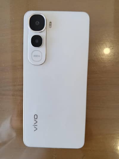 Vivo Y400