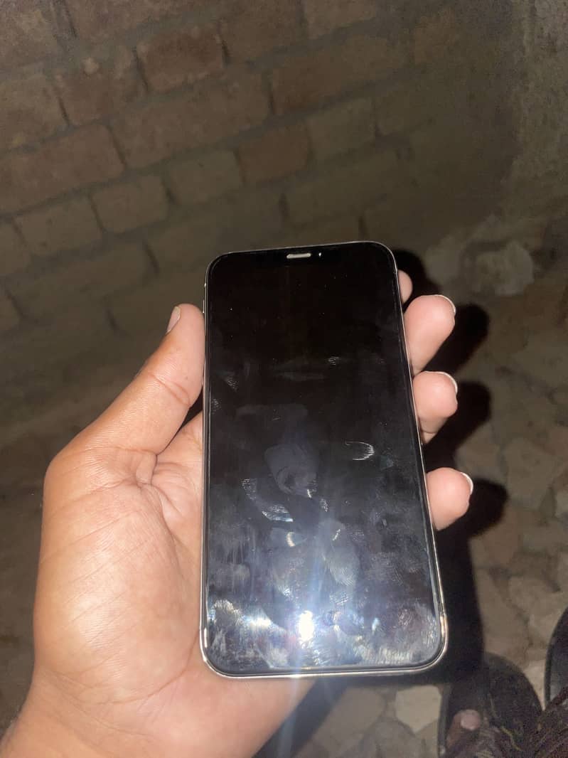 Apple iPhone X 0