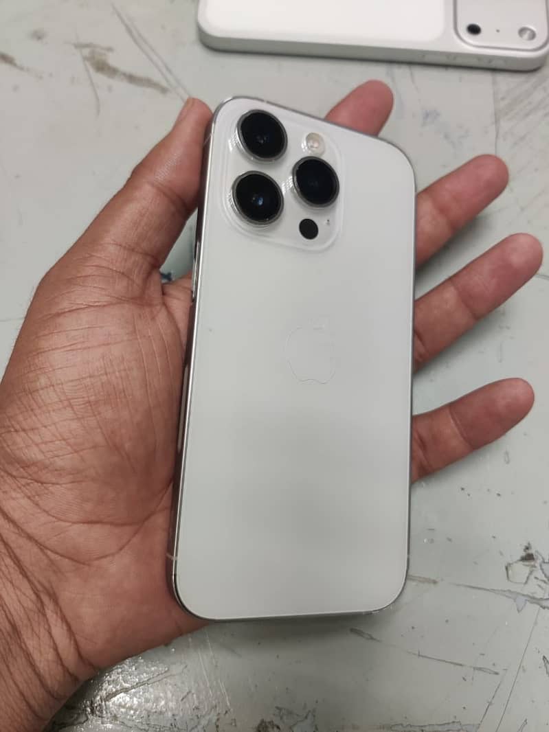 Apple iPhone 14 Pro 7