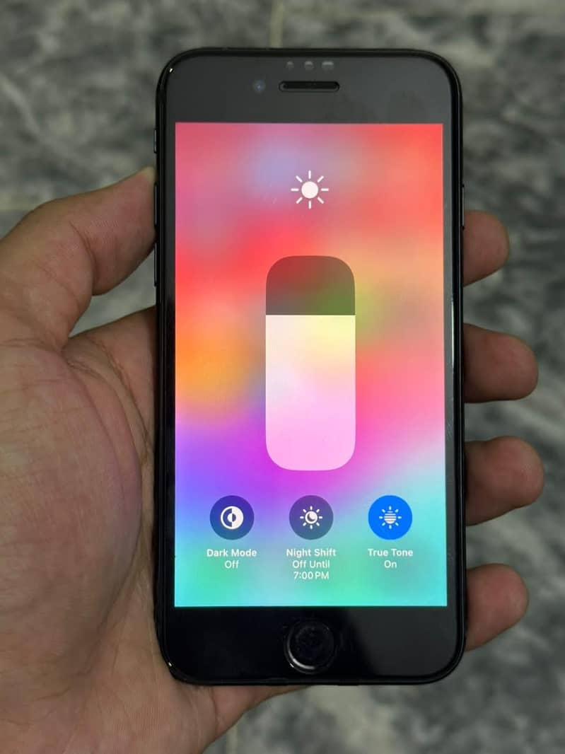 Apple iPhone SE 3