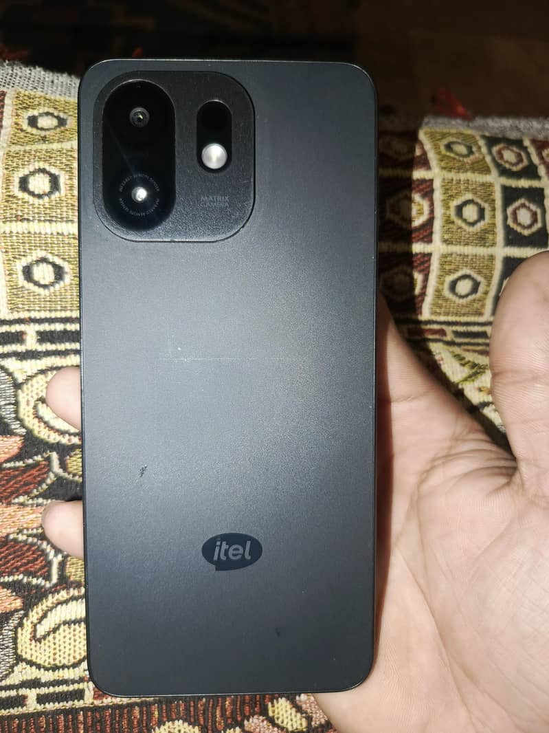 Itel A 100 0