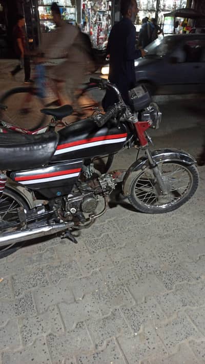 Hero 70 Islamabad number 2005 model