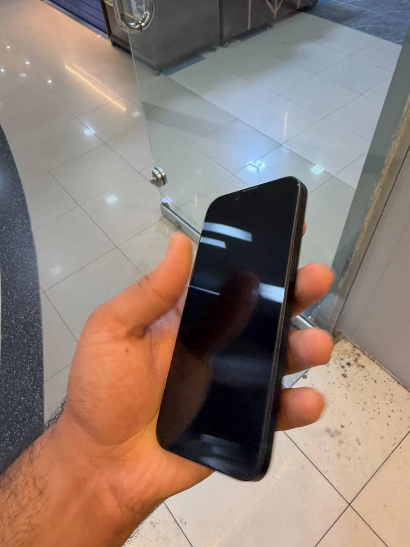 iphone 14 jv 1