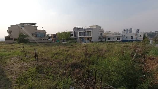 Ideal Corner Residential Plot In Islamabad Available