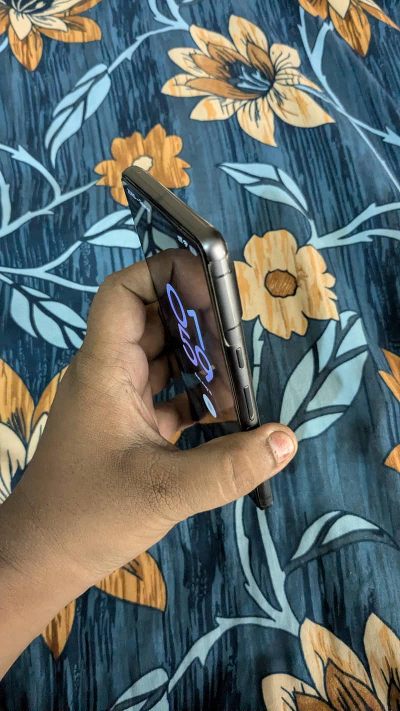 Google Pixel 7 3