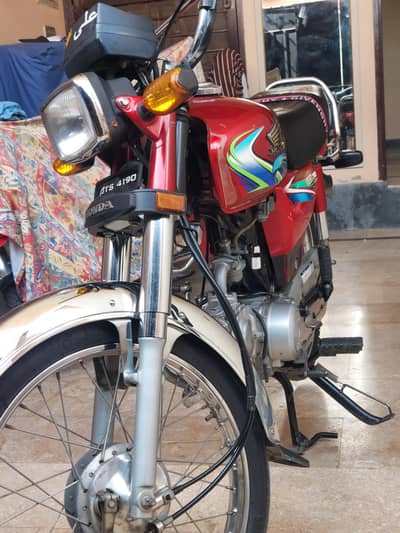 Honda CD70 2023/24