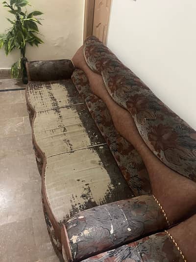 5 seater sofa set with tables