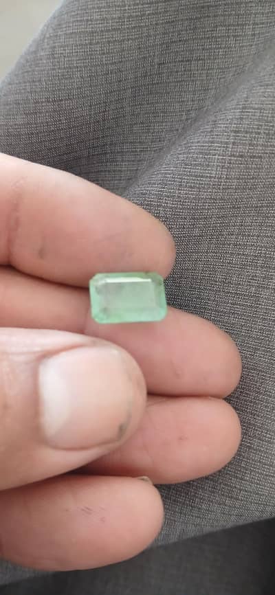 Emrald stone for sale