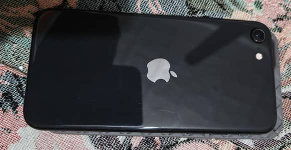 Apple iPhone SE