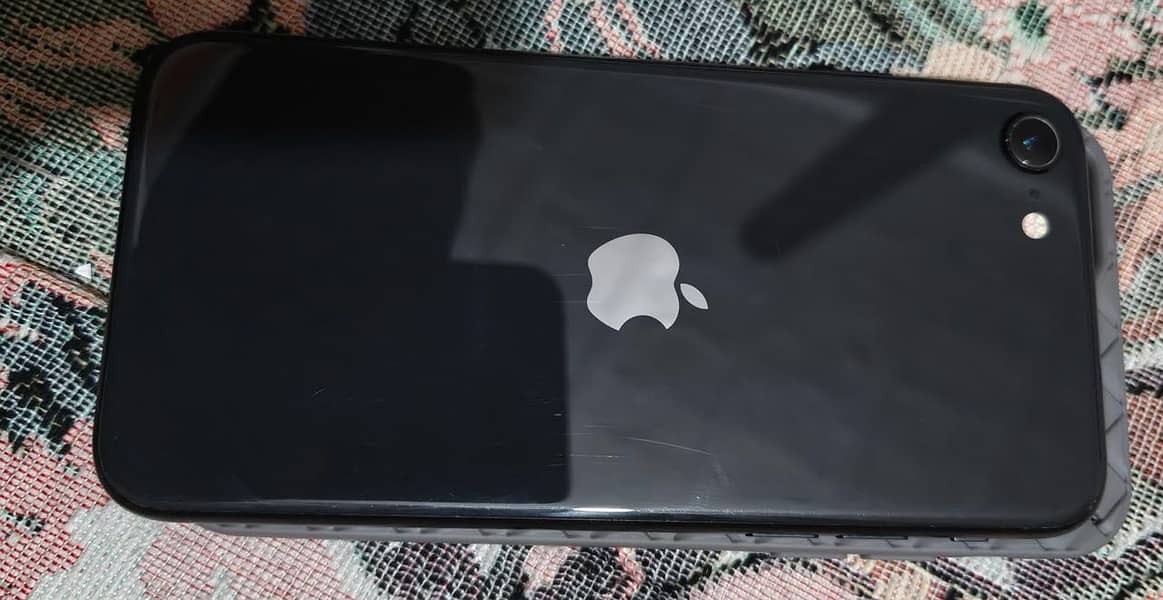 Apple iPhone SE 0