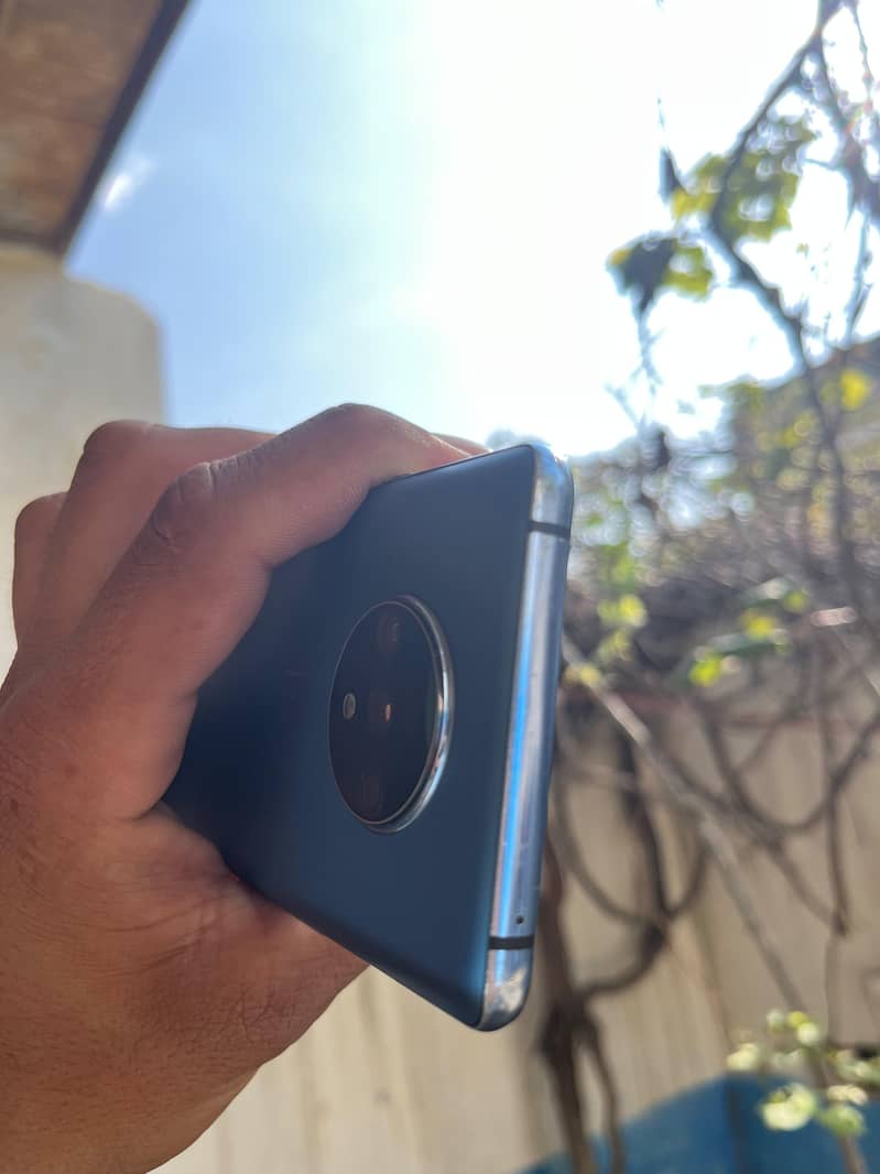 One Plus 7T 3