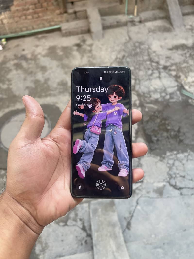 One Plus 9 4