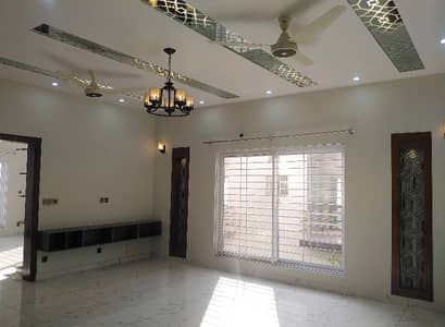 Brand New 5 Marla House Available In Bahria Town Phase 8 - Block M For rent