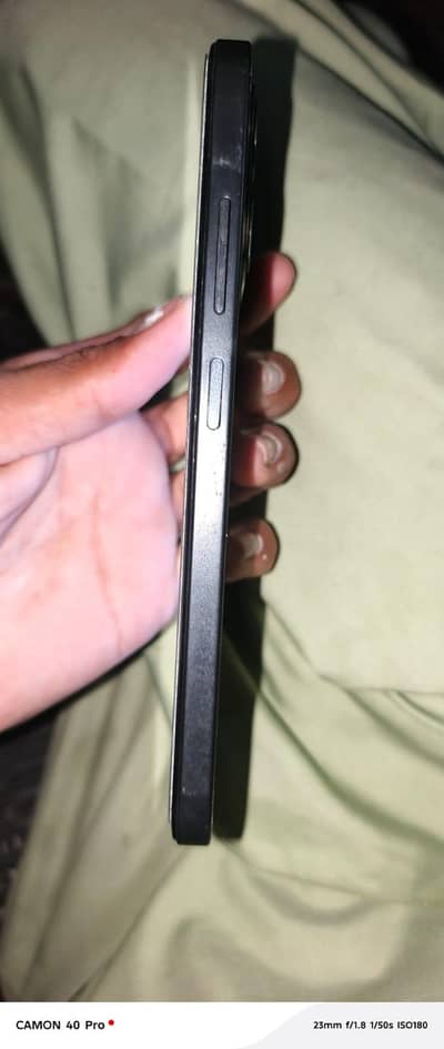 itel model A100c . Shok Sy lia h or majbore bn gae h es leay sal krna h