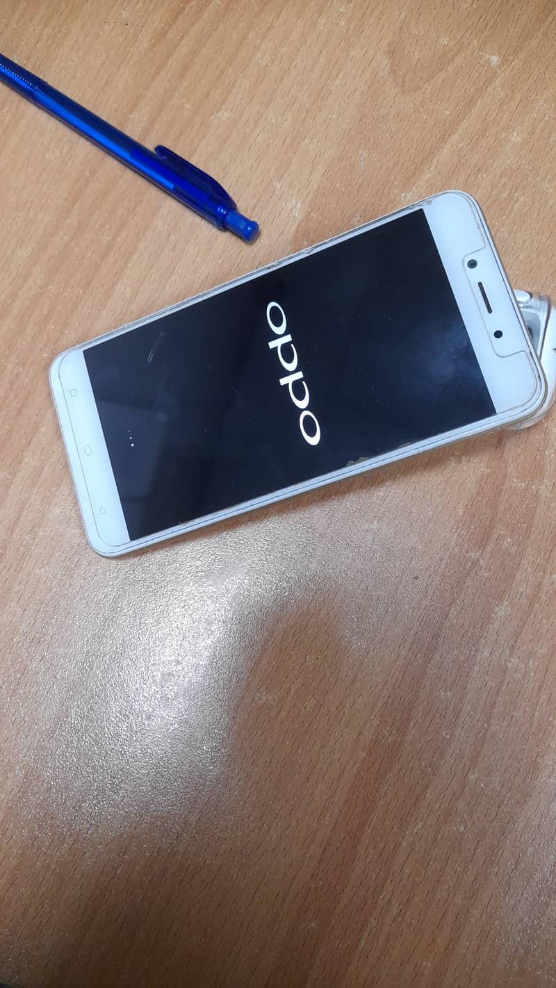 OPPO A71 1