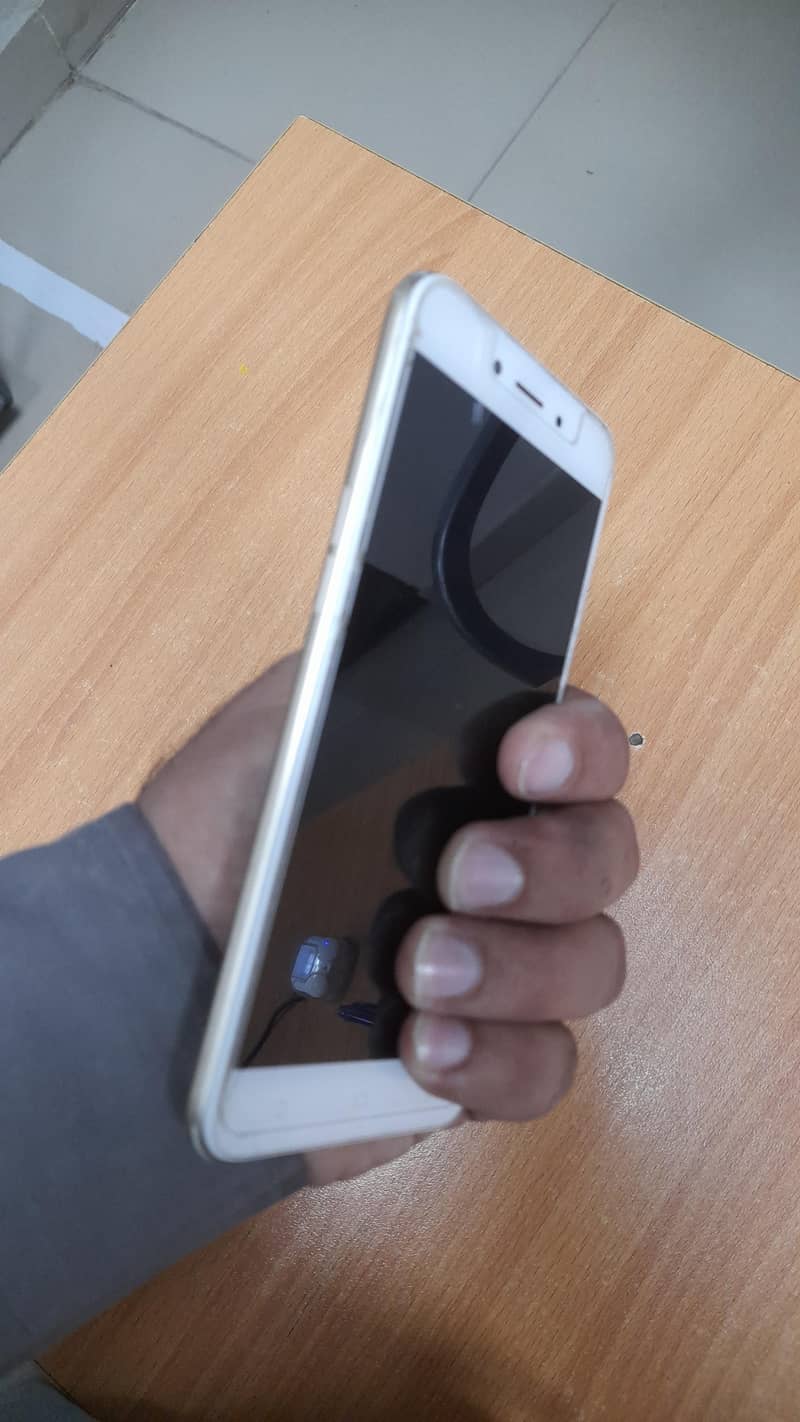 OPPO A71 3