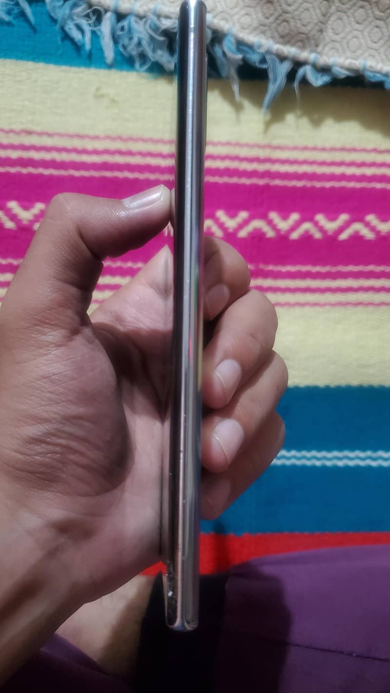Samsung Mobile Note 10 Plus 3