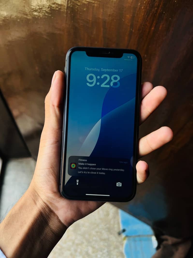Apple iPhone 11 6