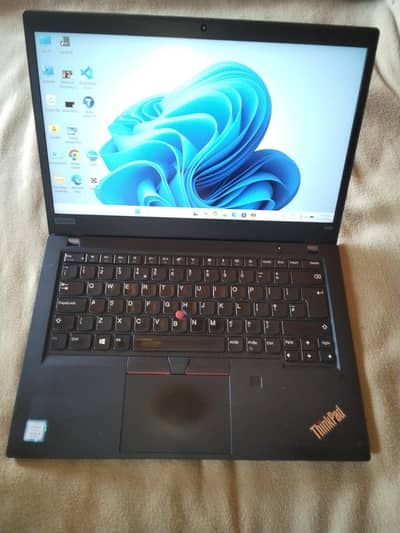color black 8gb ram 256 rom core i5 8th generation