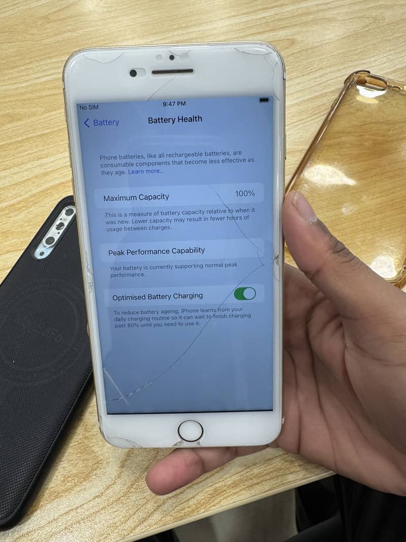 Apple iPhone 7 Plus 1