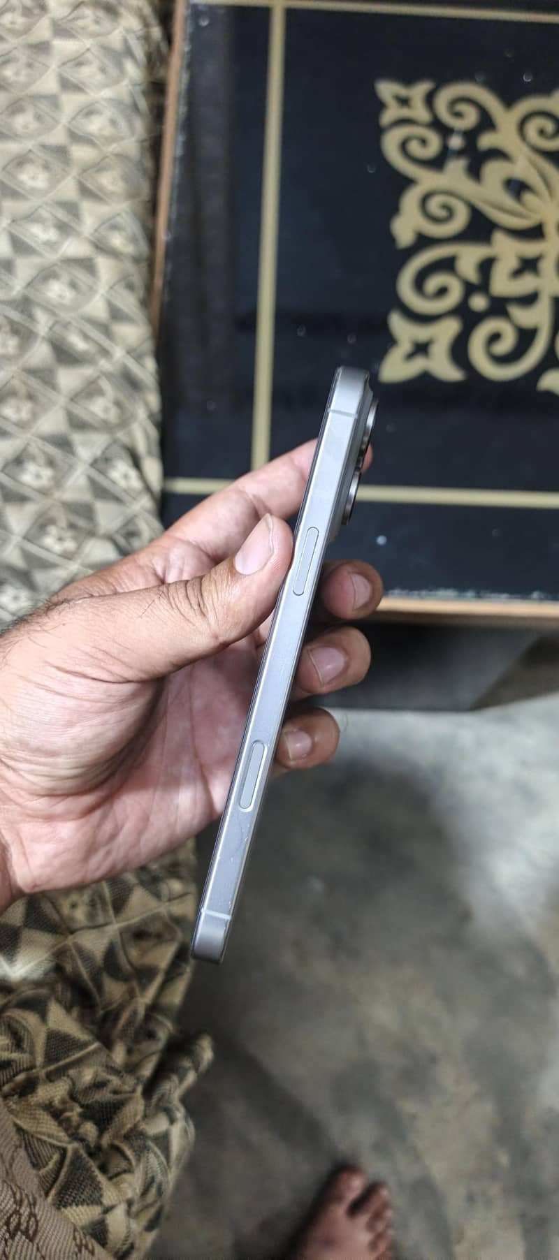 Apple iPhone 16 Pro Max 3