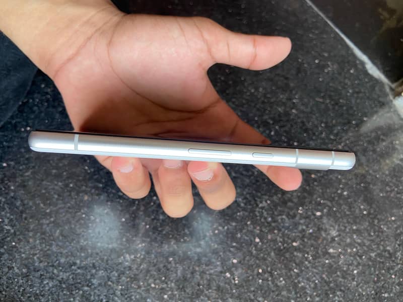 Google Pixel 7a 1