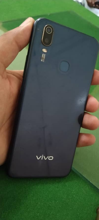 Vivo Y11