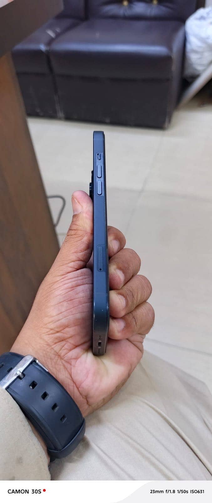 Apple iPhone 13 1