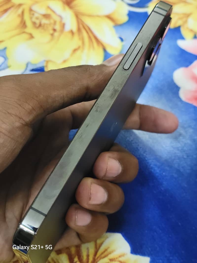Apple iPhone 12 Pro 7