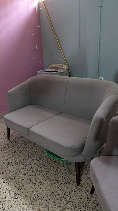Whatsapp: 03182244948