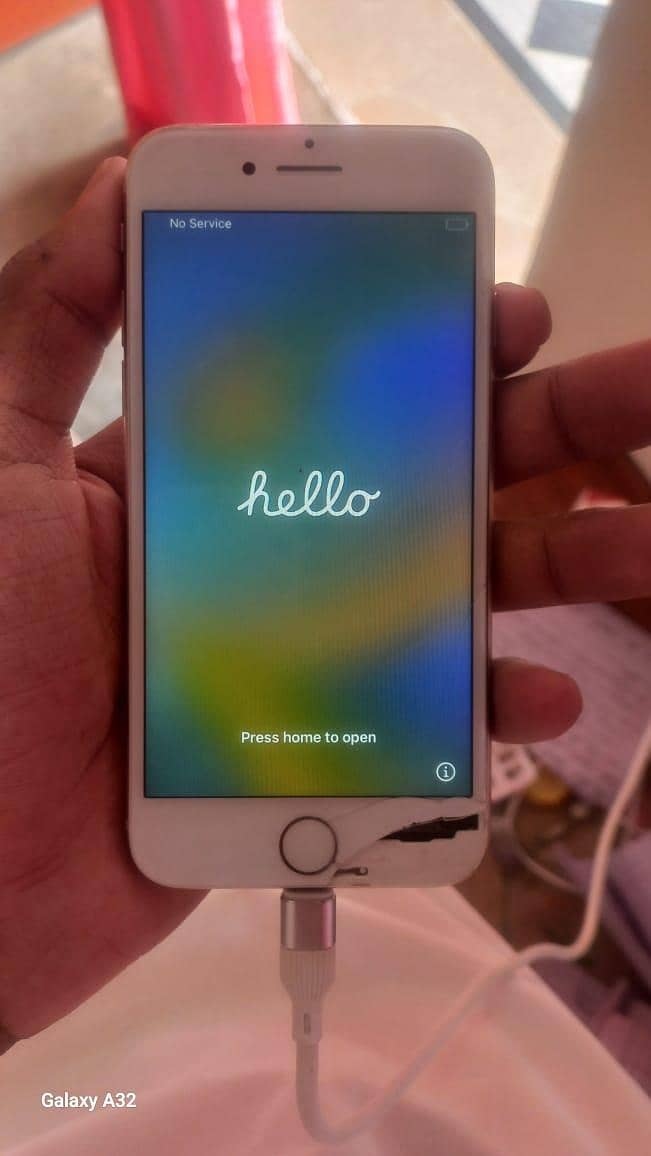 Apple iPhone 8 2