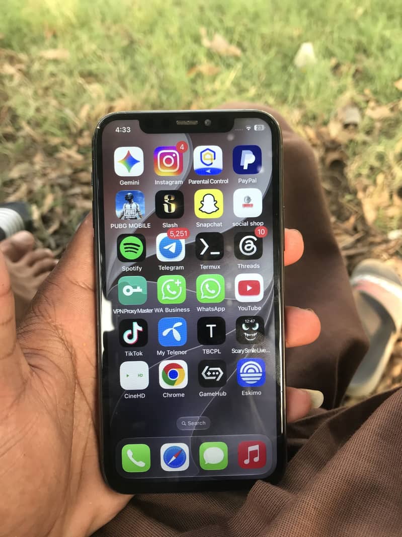 Apple iPhone 11 Pro 0
