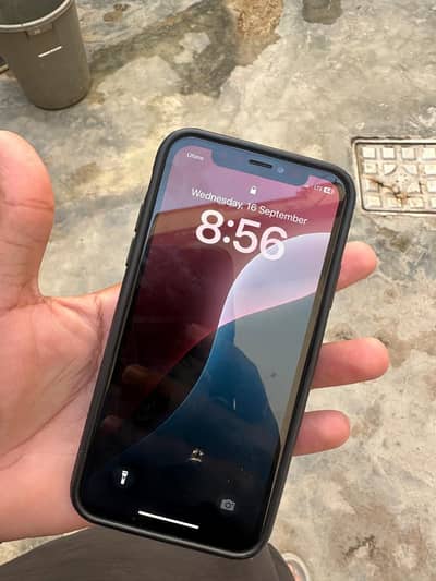 Apple iPhone XS pta approved 64gb