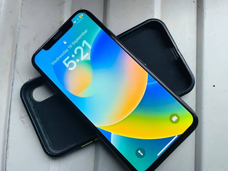 Apple iPhone X 0