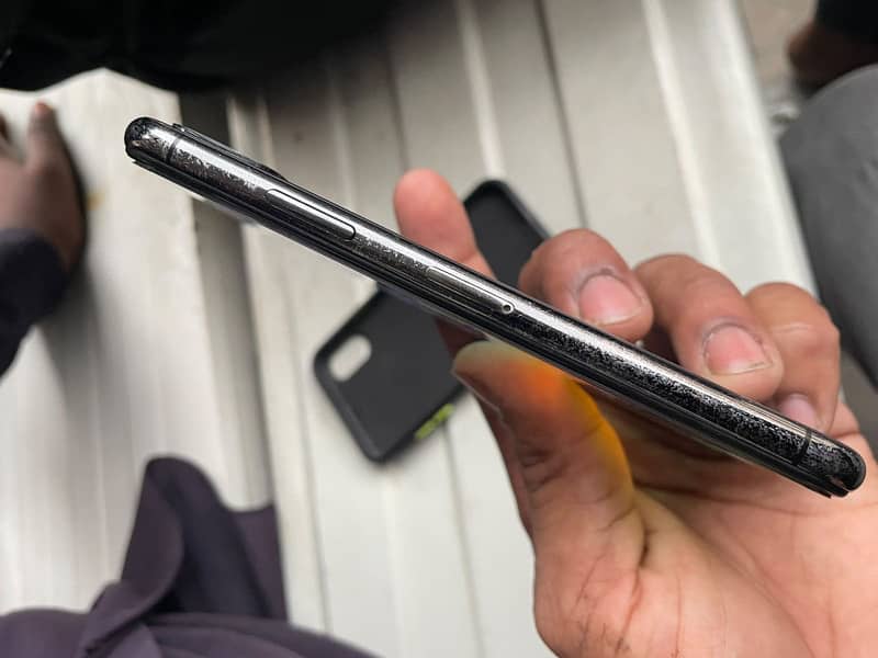 Apple iPhone X 1