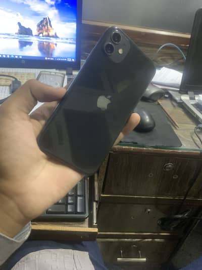 Apple iPhone 11 (Urgent Sale)