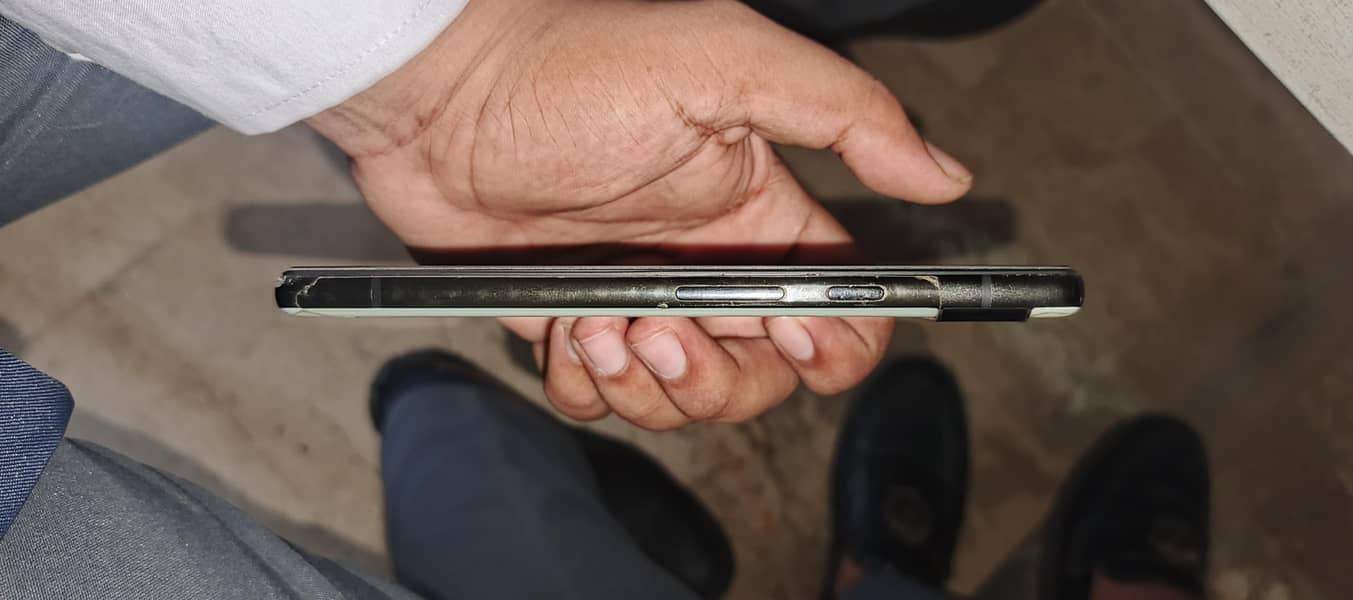Google Pixel 6a 1