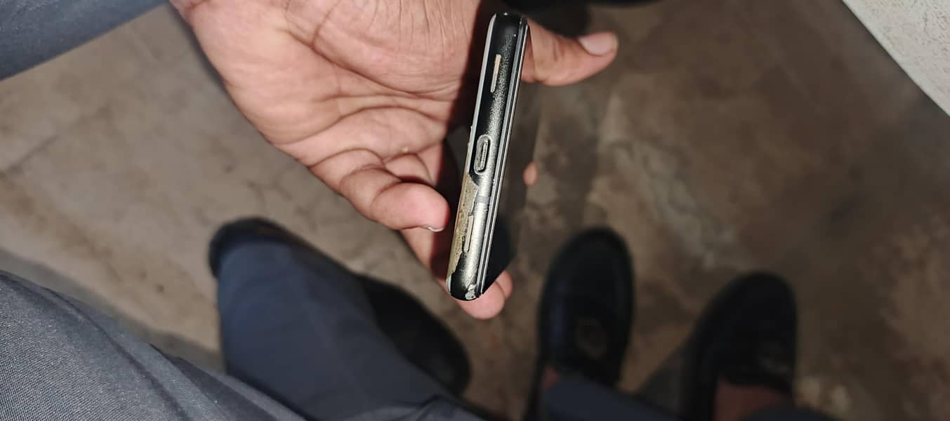 Google Pixel 6a 3