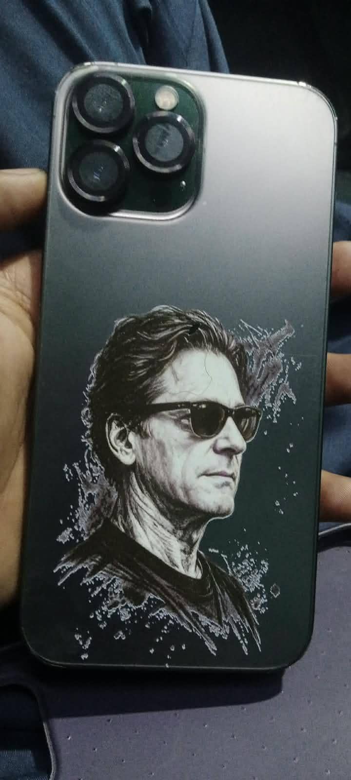 Apple iPhone 13 Pro Max 1