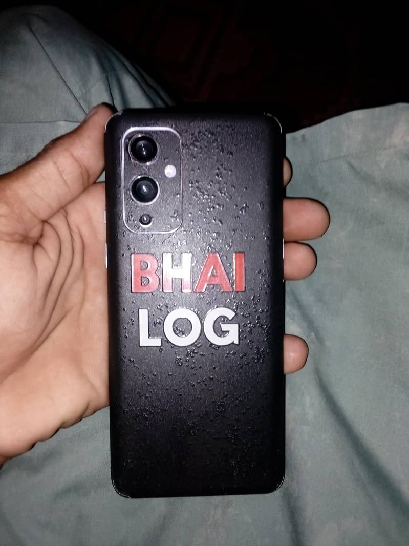 One Plus 9R 0