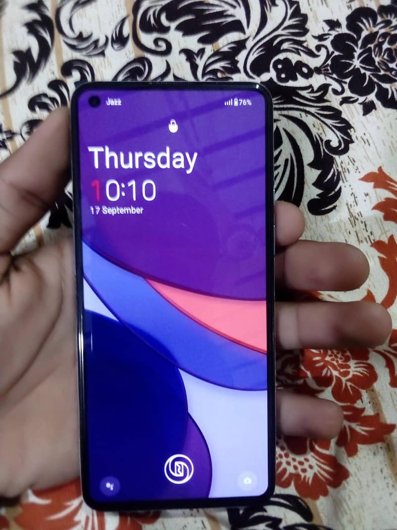 One Plus 9R 1