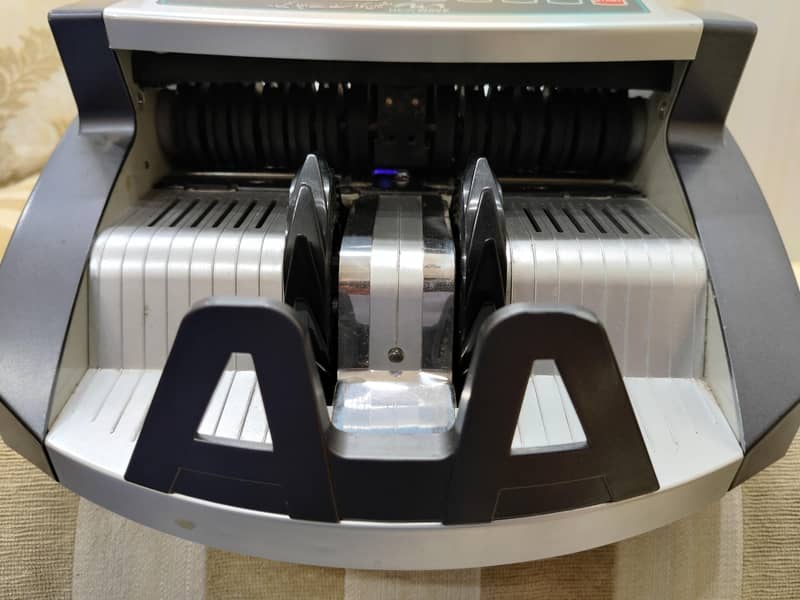 Cash Counting Machine 2