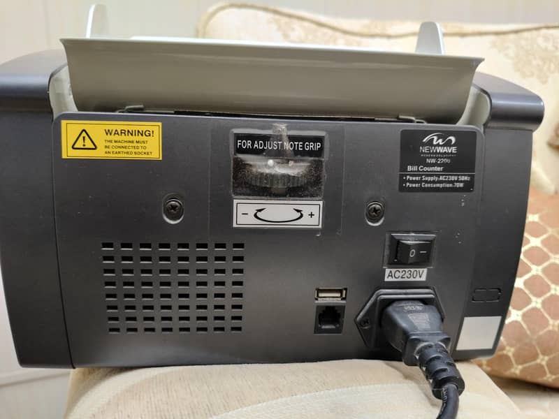 Cash Counting Machine 4