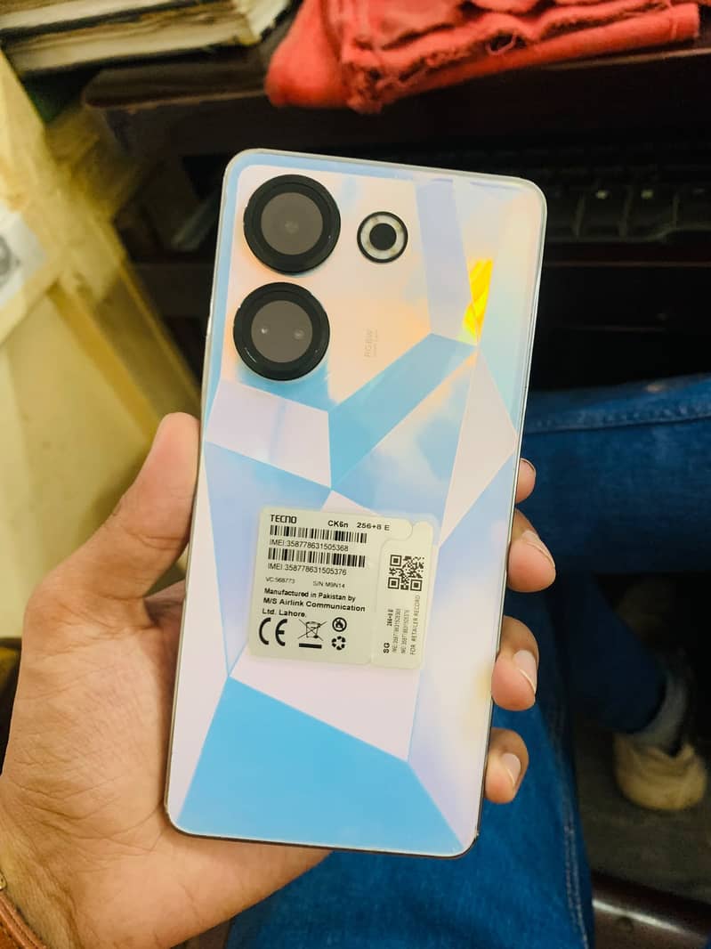 Tecno CAMON 20 2
